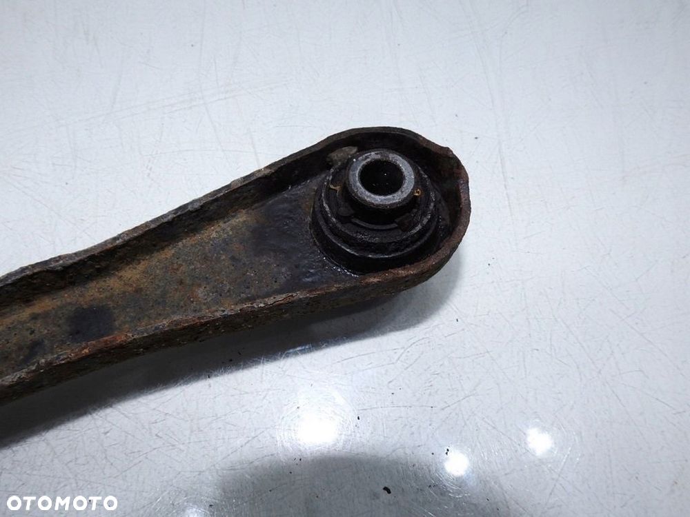 WAHACZ LEWY TYŁ PEUGEOT 407 - 6