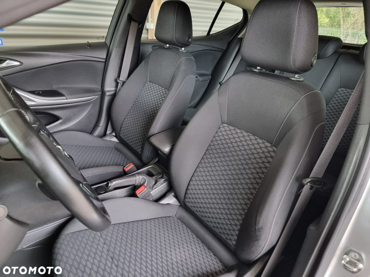 Opel Astra - 11