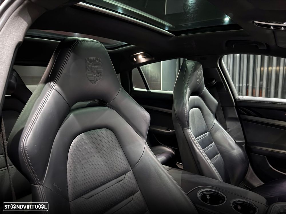 Porsche Panamera 4 E-Hybrid Executive - 49