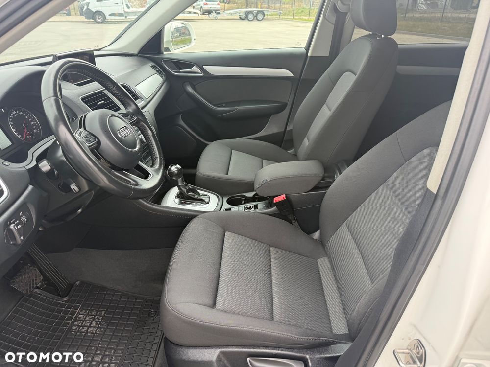 Audi Q3 2.0 TDI S tronic - 22