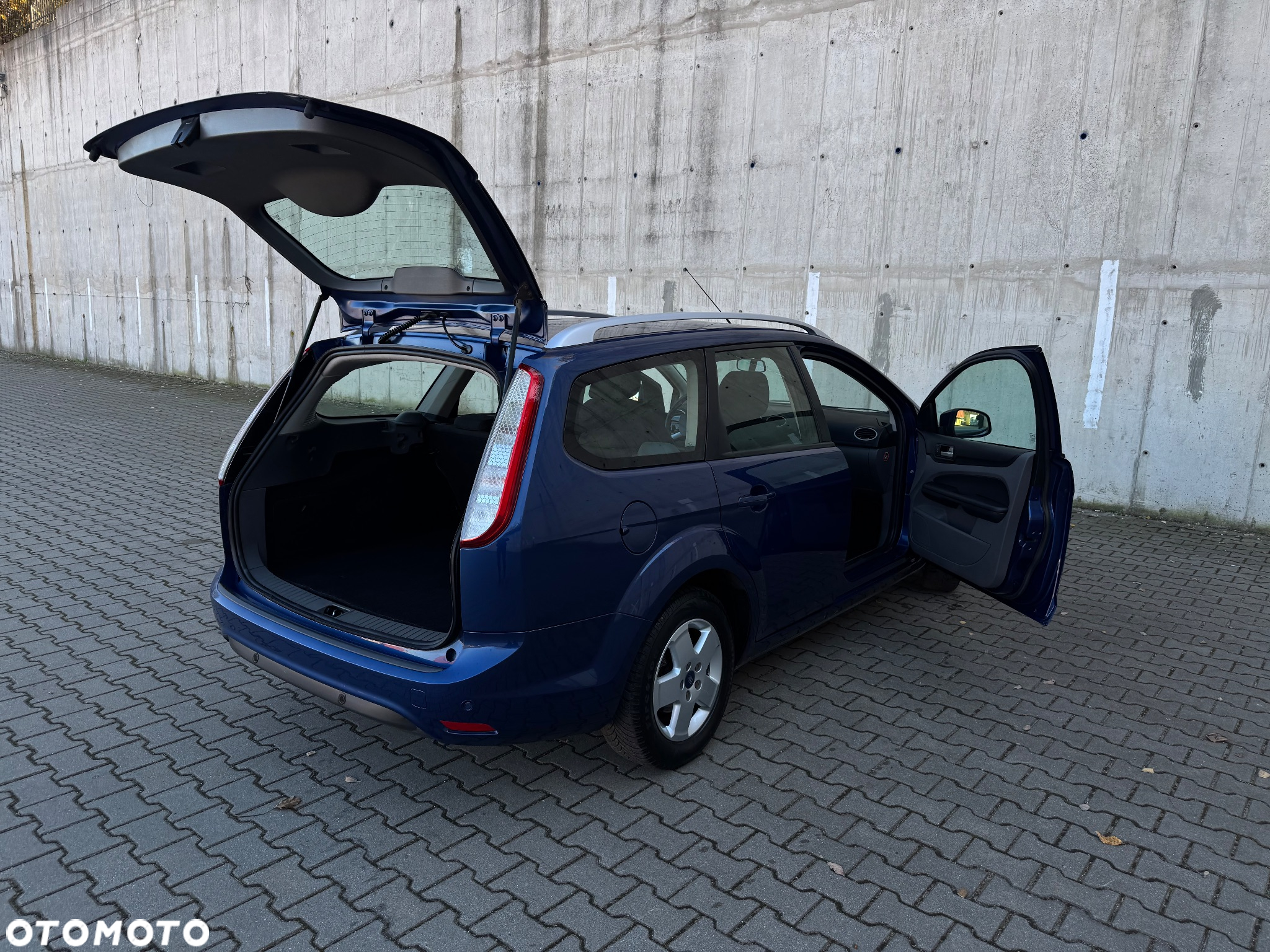 Ford Focus 1.8 Style - 10