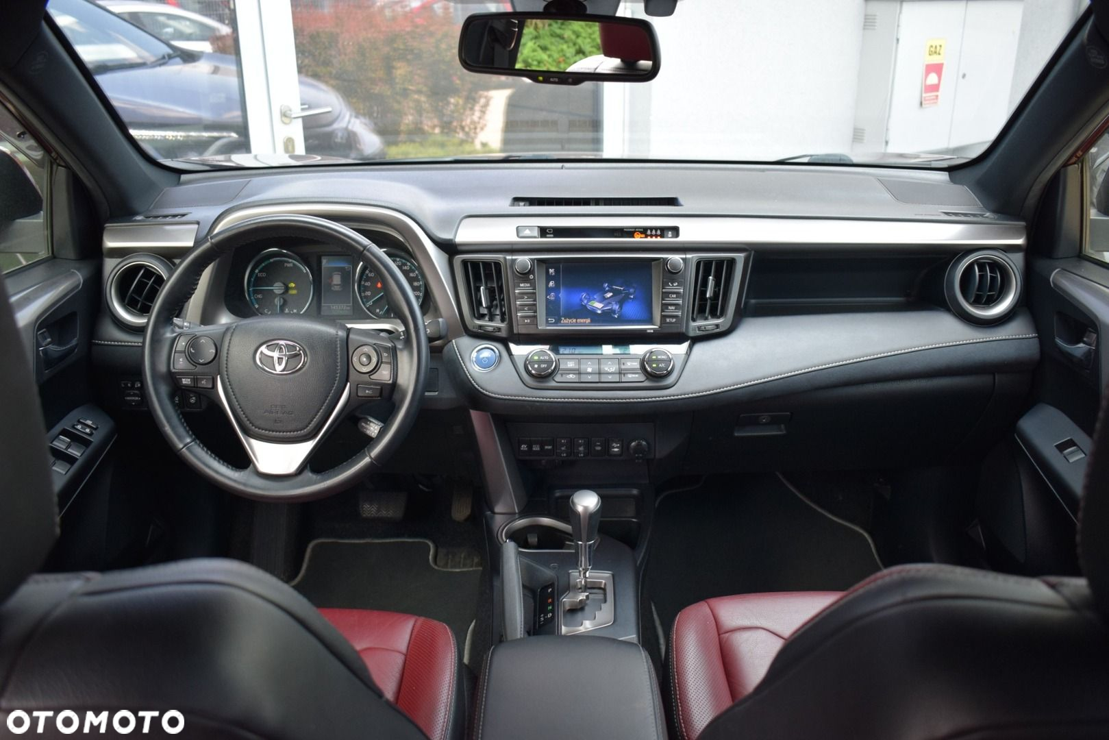 Toyota RAV4 - 11
