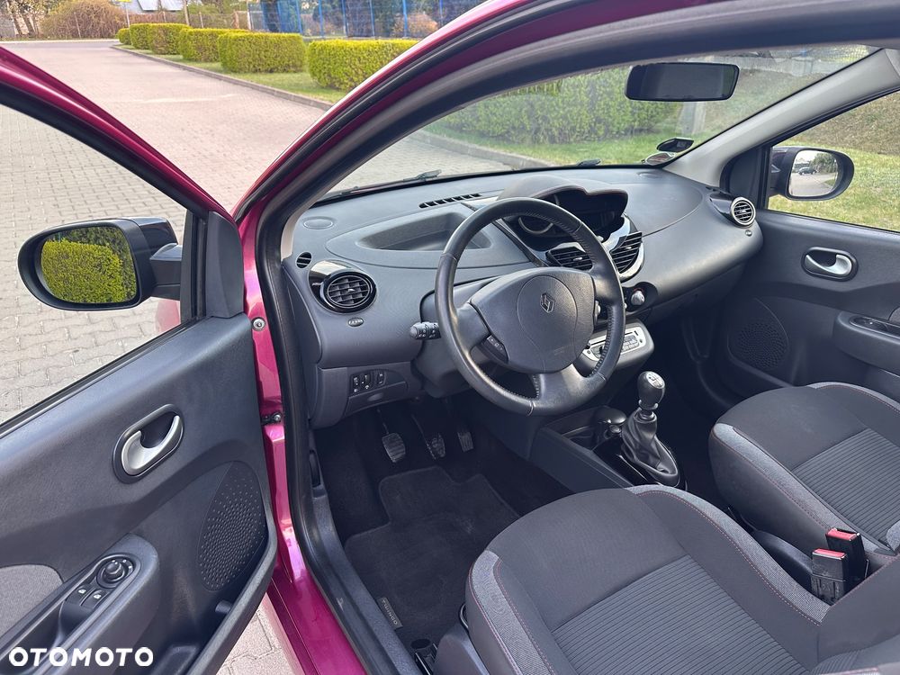 Renault Twingo 1.2 16V Privilege - 13