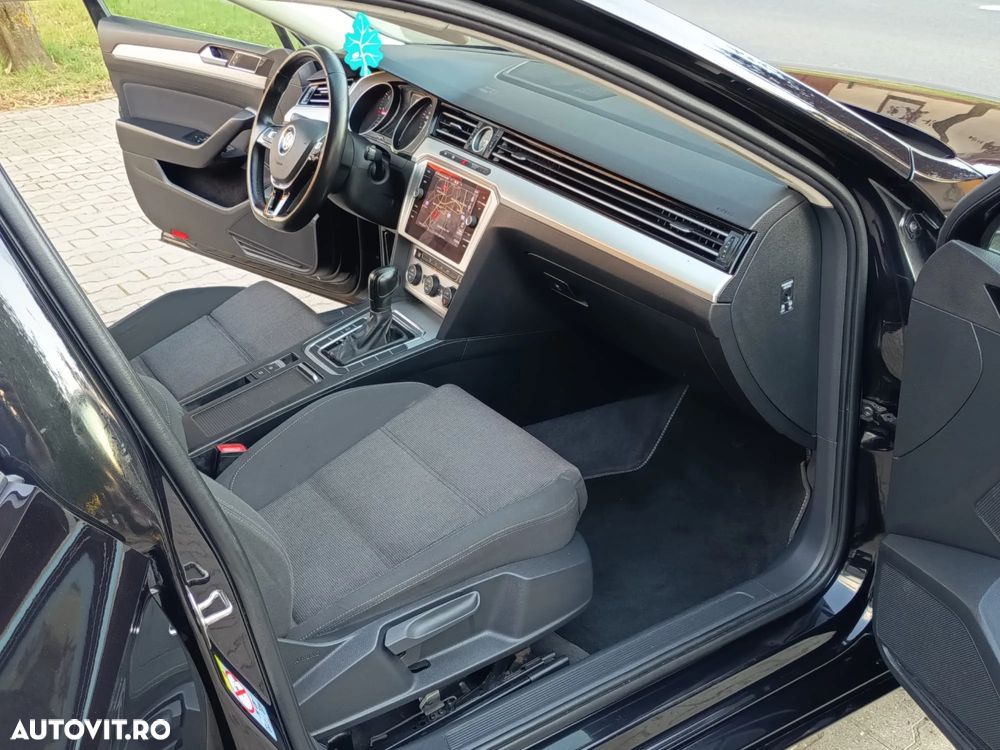 Volkswagen Passat - 6