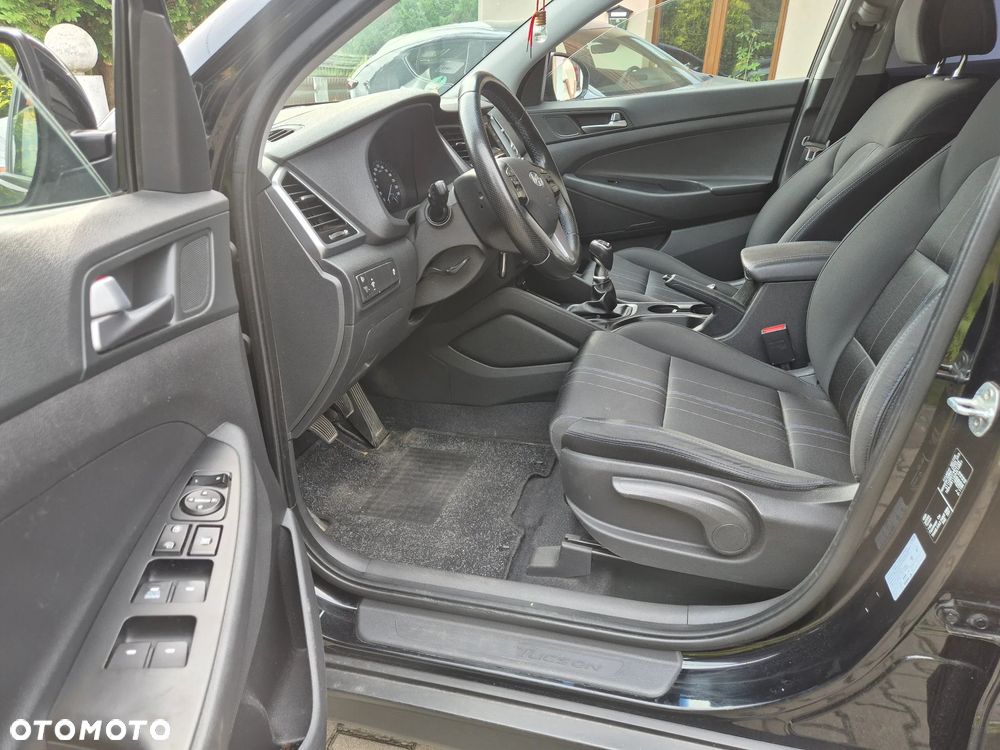 Hyundai Tucson blue 1.6 GDi 2WD Classic - 15