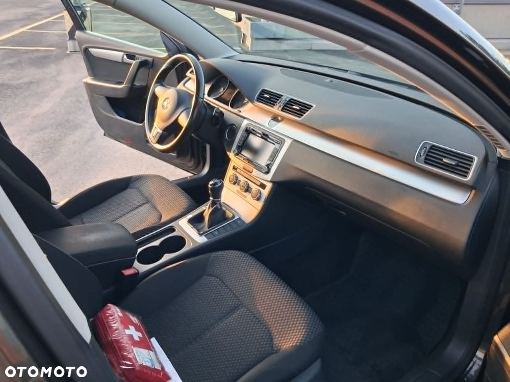 Volkswagen Passat 1.4 TSI BMT Comfortline - 14