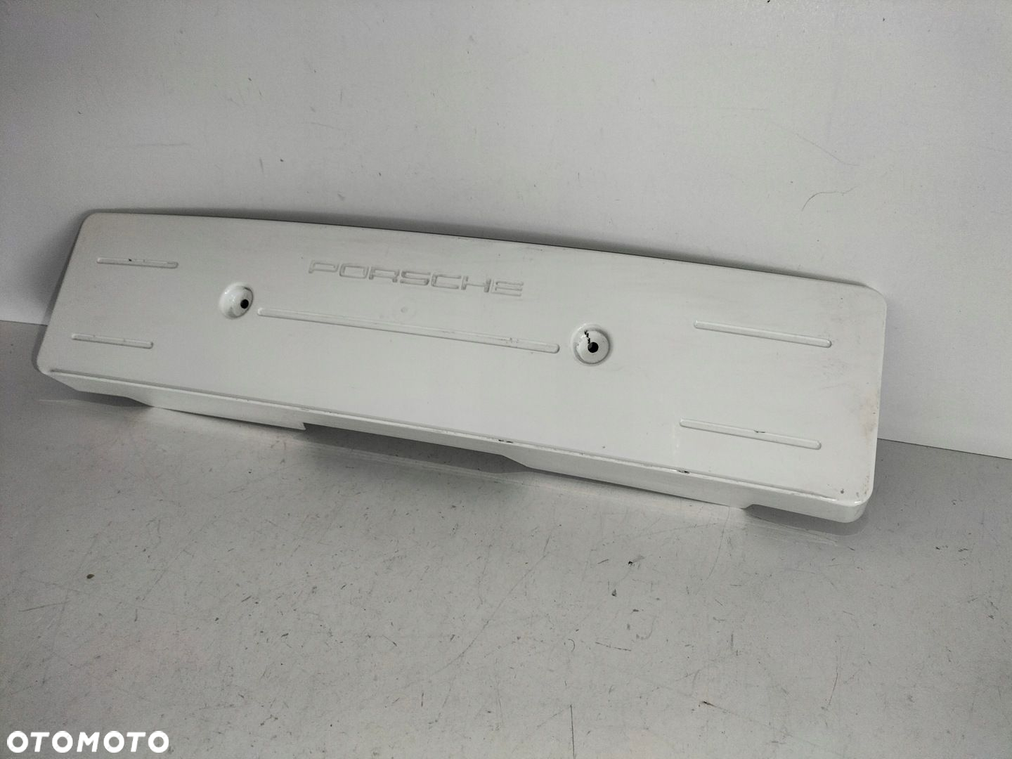 Podkładka pod tablicę rejestracyjną przód PORSCHE PANAMERA II 971 16- - 3