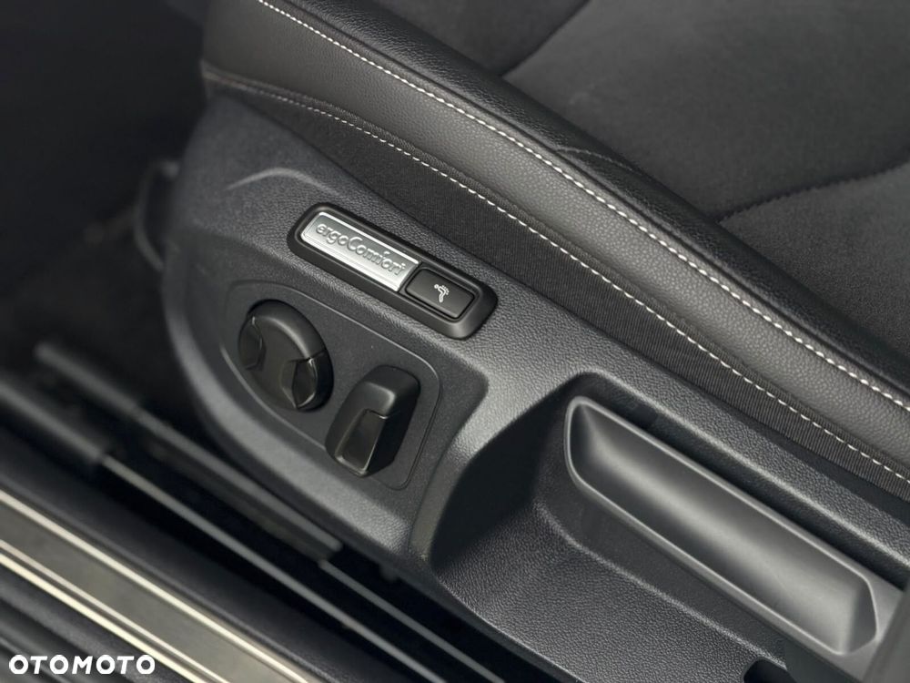 Volkswagen Arteon Shooting Brake 2.0 TDI 4Motion R-Line DSG - 23