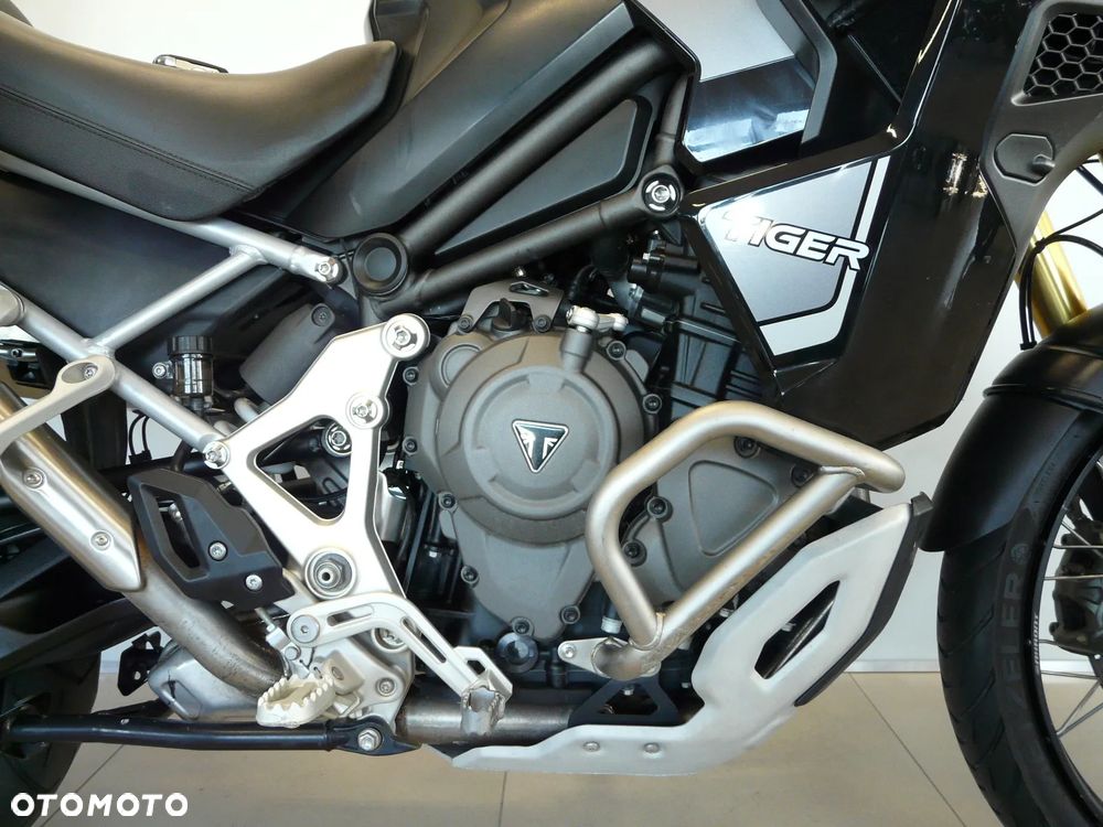 Triumph Tiger - 23