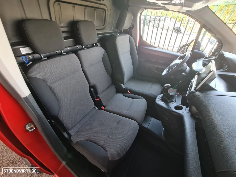 Peugeot Partner Asphalt 1.6 HDi 100cv Câmara CarPlay IVA Dedutível - 17