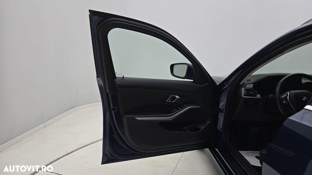 BMW Seria 3 - 11