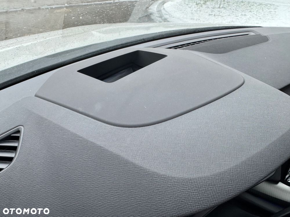 Skoda Octavia 2.0 TDI DSG RS - 22