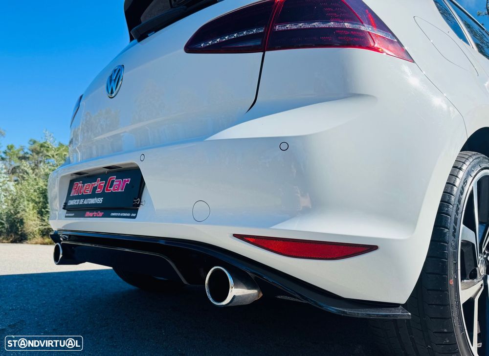 VW Golf - 18