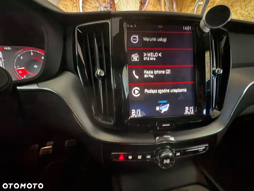 Volvo XC 60 ver-d3-r--design - 12