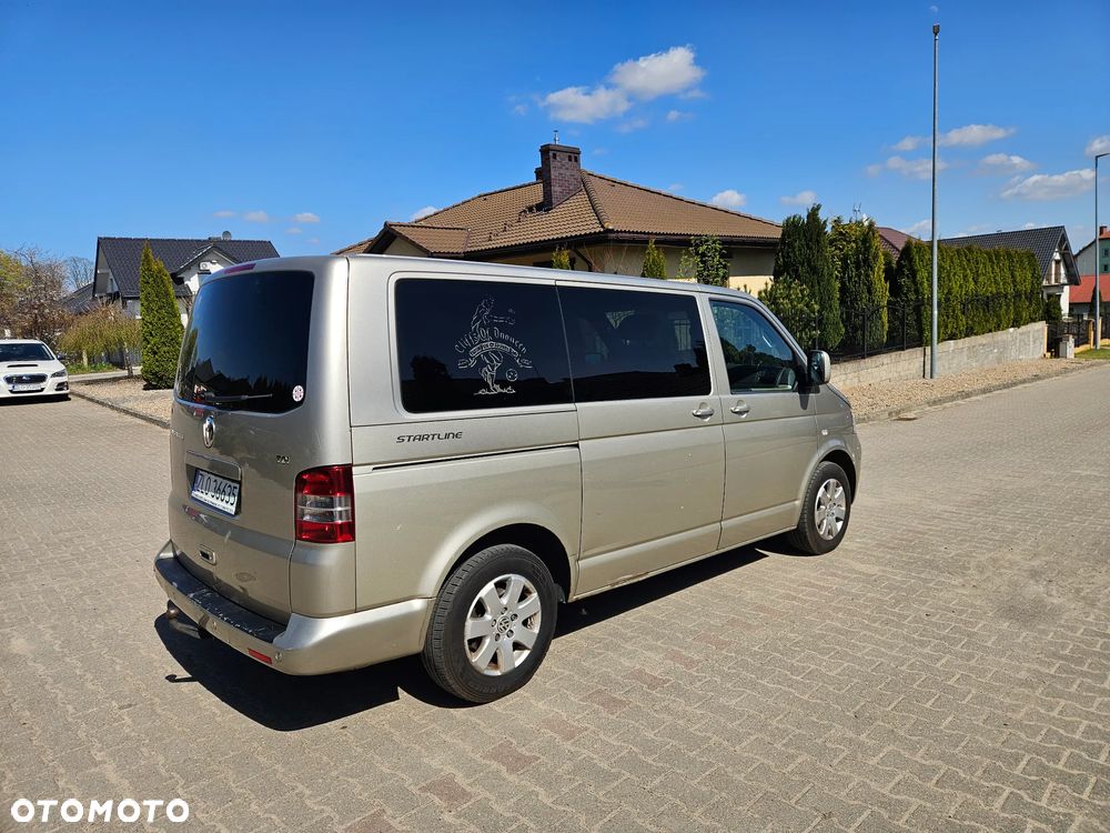 Volkswagen Multivan - 8