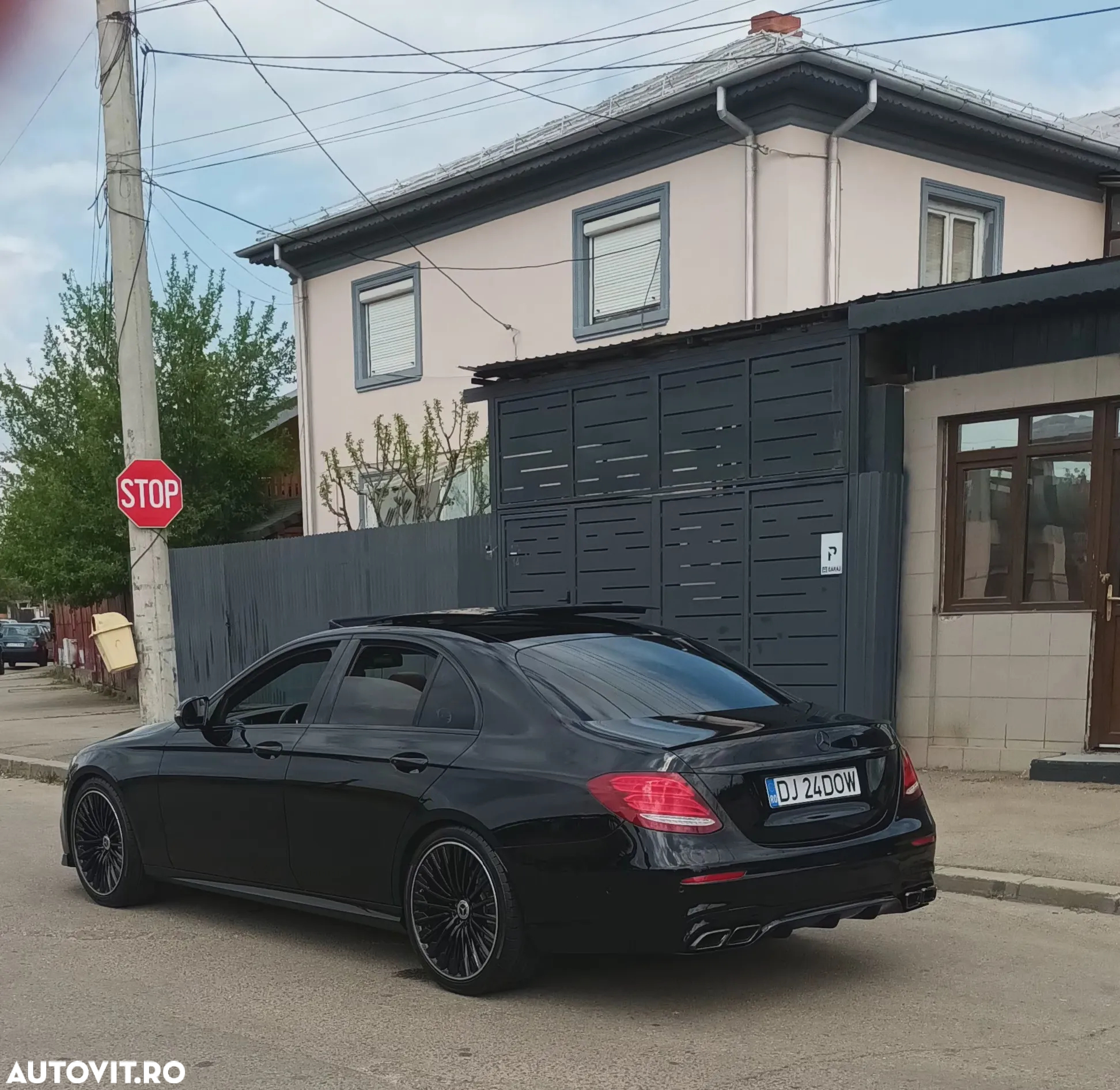 Mercedes-Benz E 220 d 9G-TRONIC AMG Line - 39