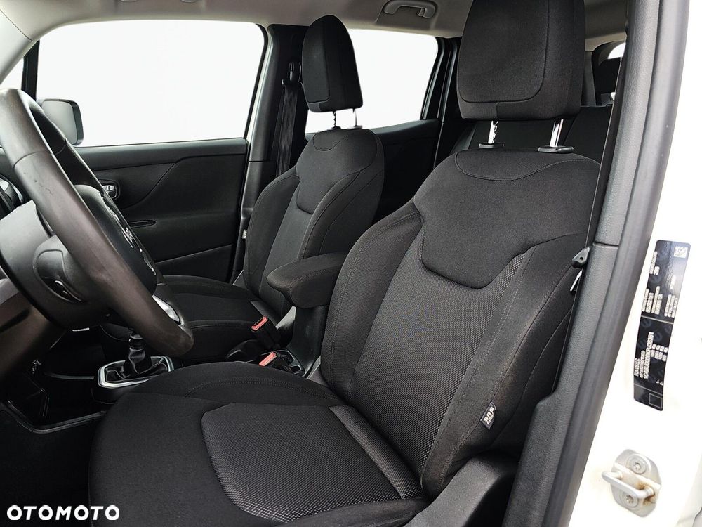 Jeep Renegade - 15