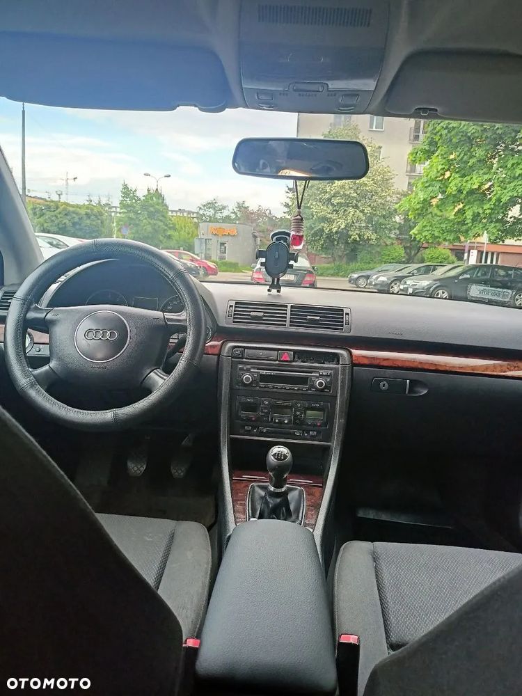 Audi A4 Limousine 1.8T - 14