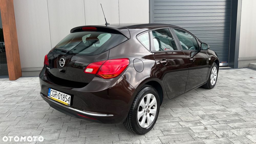 Opel Astra 1.6 Cosmo - 3