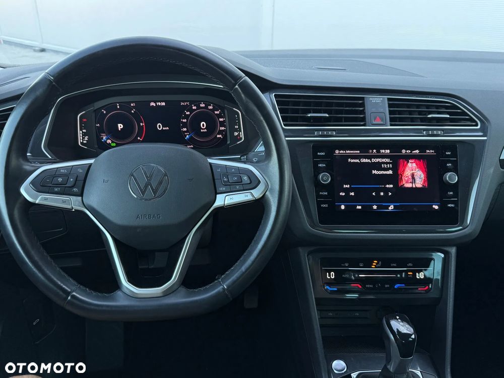 Volkswagen Tiguan 2.0 TDI SCR DSG Elegance - 15