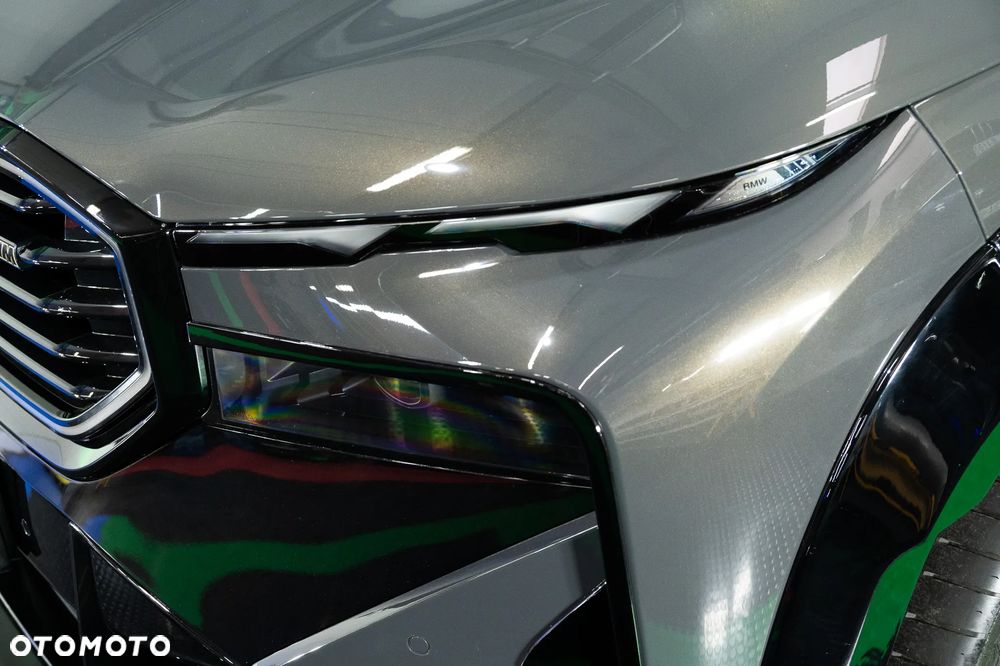 BMW XM 50e PHEV sport - 11