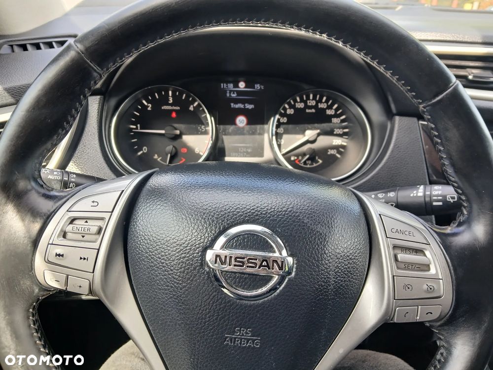 Nissan Qashqai 1.5 dCi N-Connecta - 14