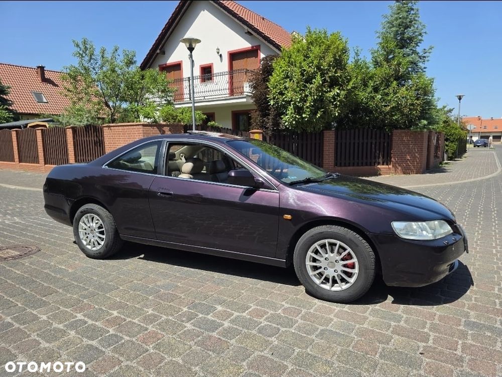 Honda Accord - 1