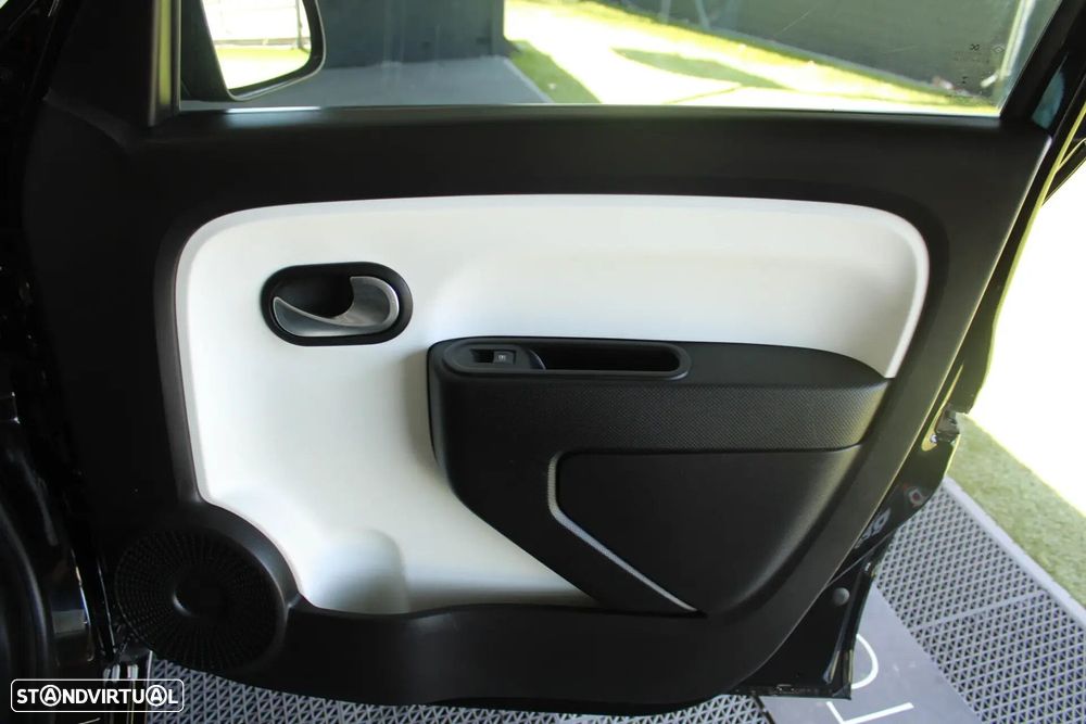 Renault Twingo - 11