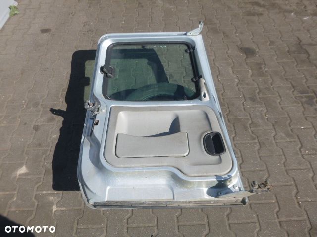 DRZWI LEWE BOCZNE PRZESUWNE SUWANE KOMPLETNE RENAULT KANGOO I LIFT KOLOR TEB64 03-08 - 12
