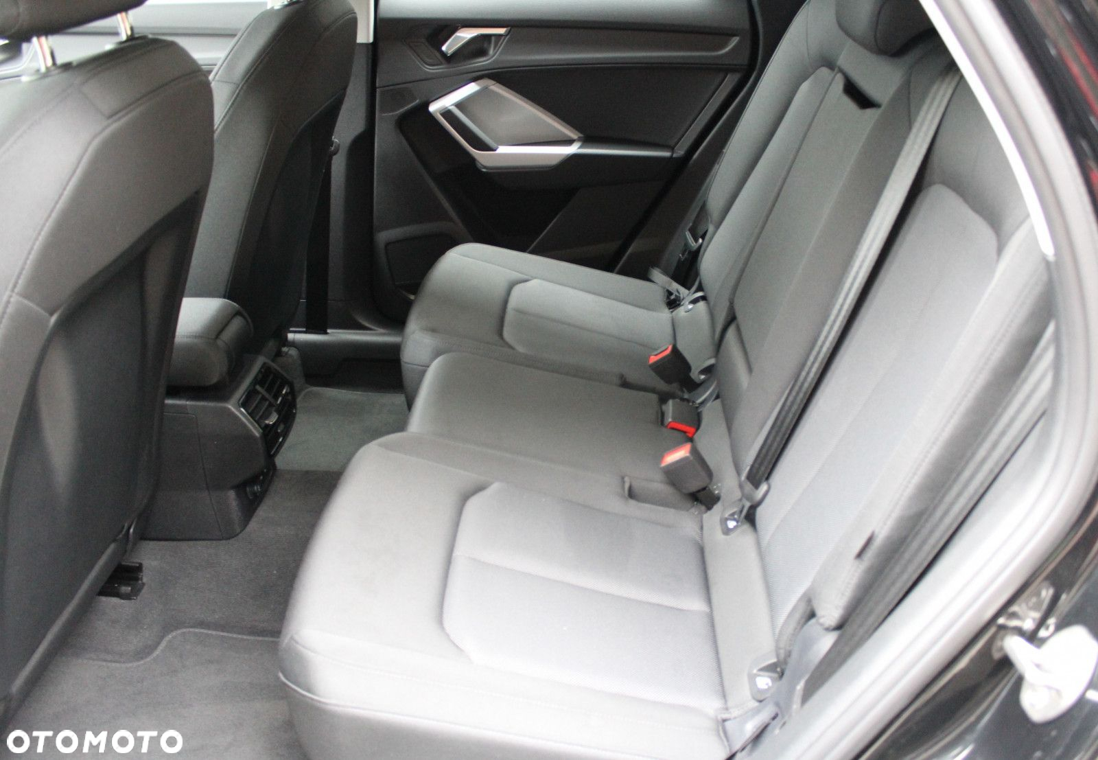 Audi Q3 Sportback 35 TDI S-Line S tronic - 12