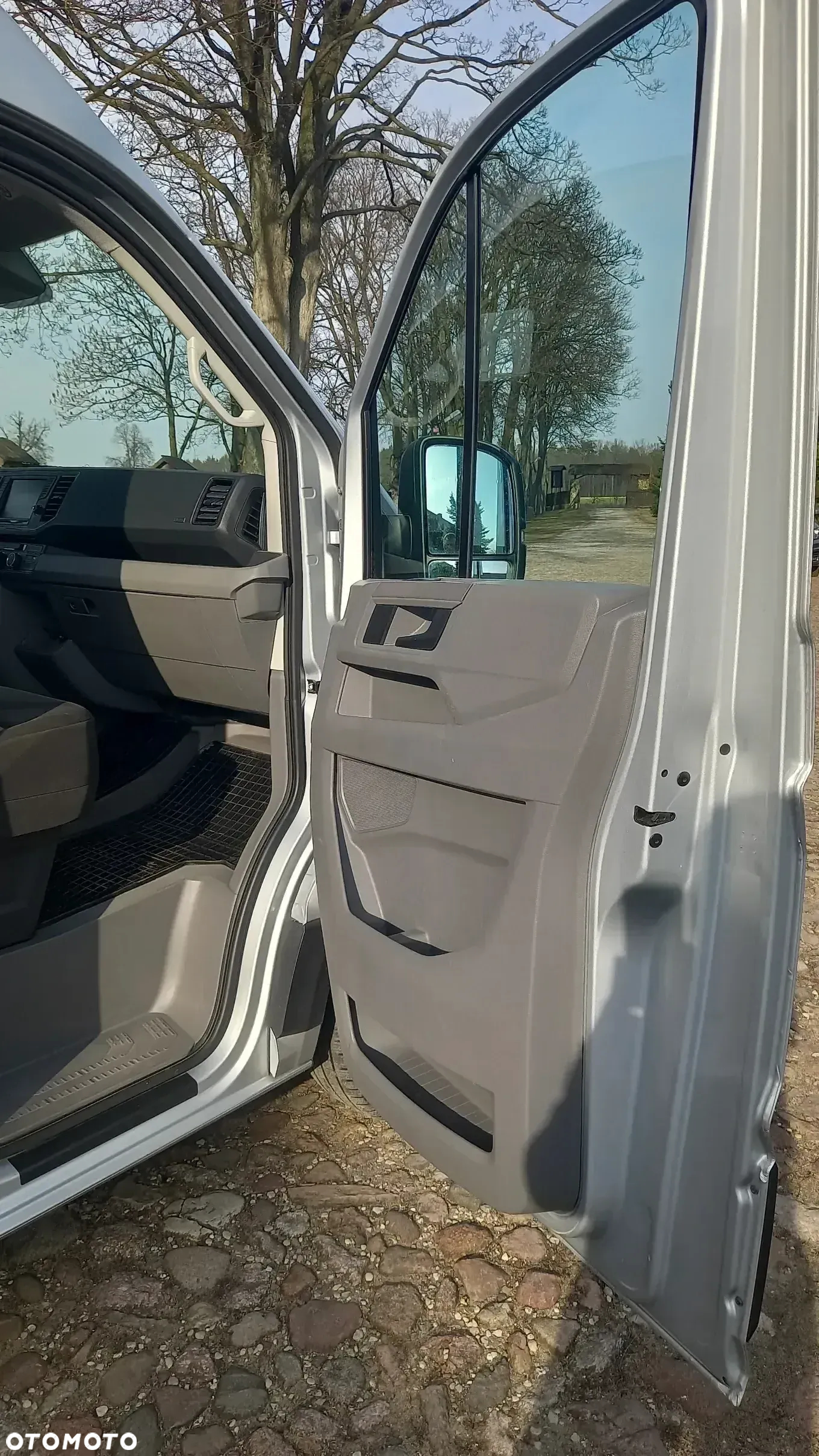 Volkswagen CRAFTER - 9