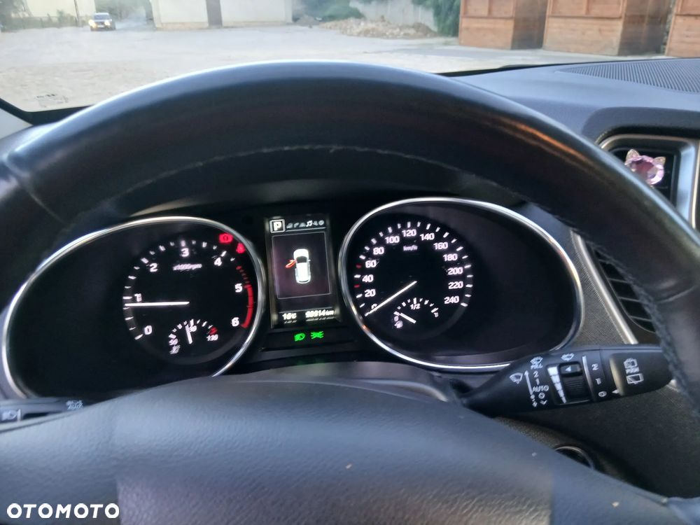 Hyundai Santa Fe - 13
