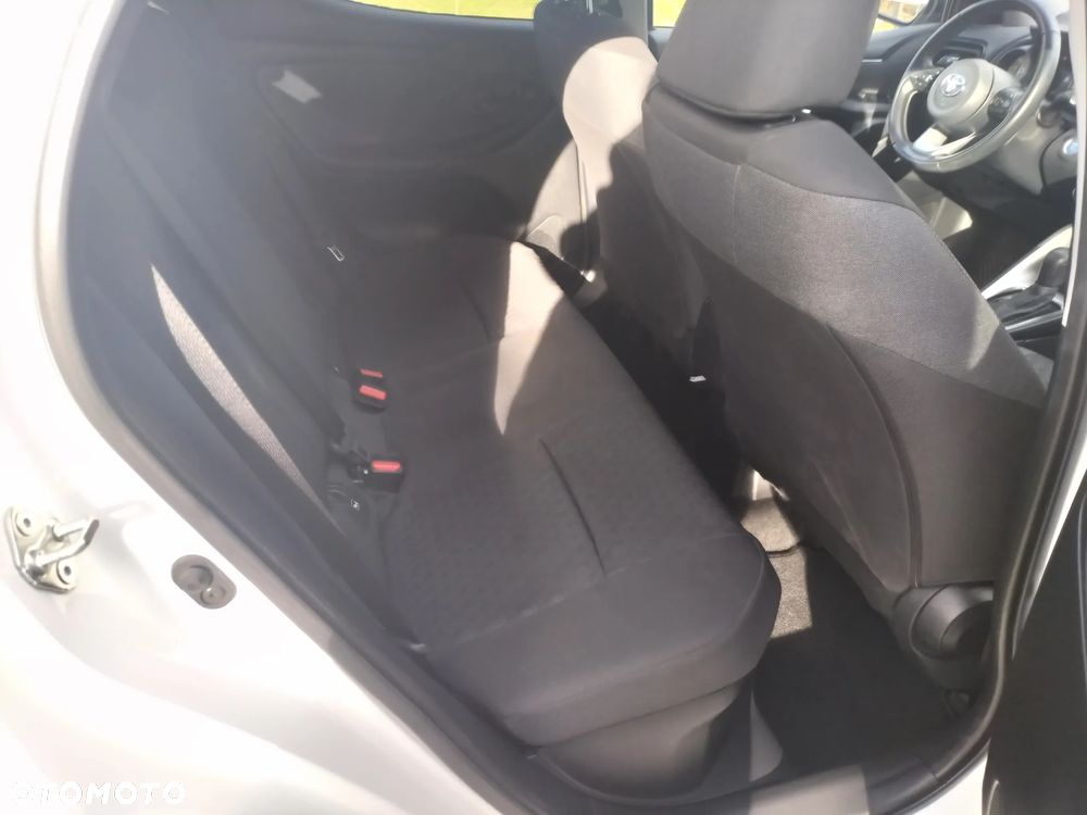 Toyota Yaris Hybrid 1.5 Executive - 21