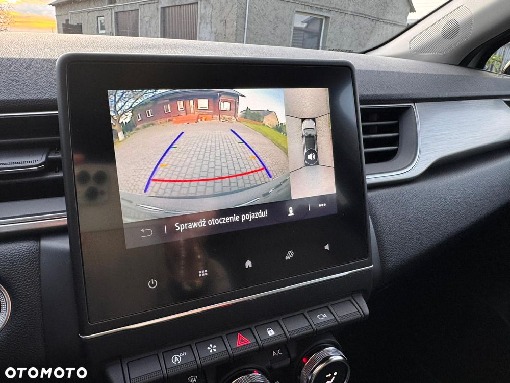 Renault Captur TCe Mild Hybrid 140 GPF TECHNO - 19