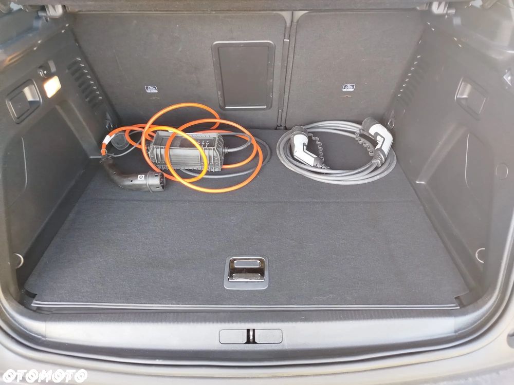 Peugeot 3008 PureTech 180 Stop & Start GPF EAT8 GT - 32