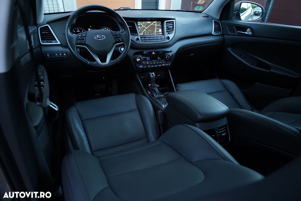 Hyundai Tucson 2.0 CRDI 4WD Automatik Premium - 11