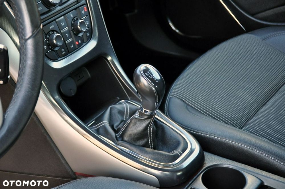 Opel Astra - 34