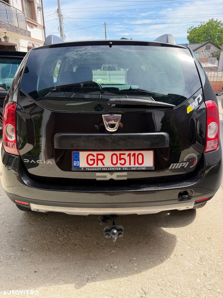 Dacia Duster 1.6 4x4 Prestige - 9