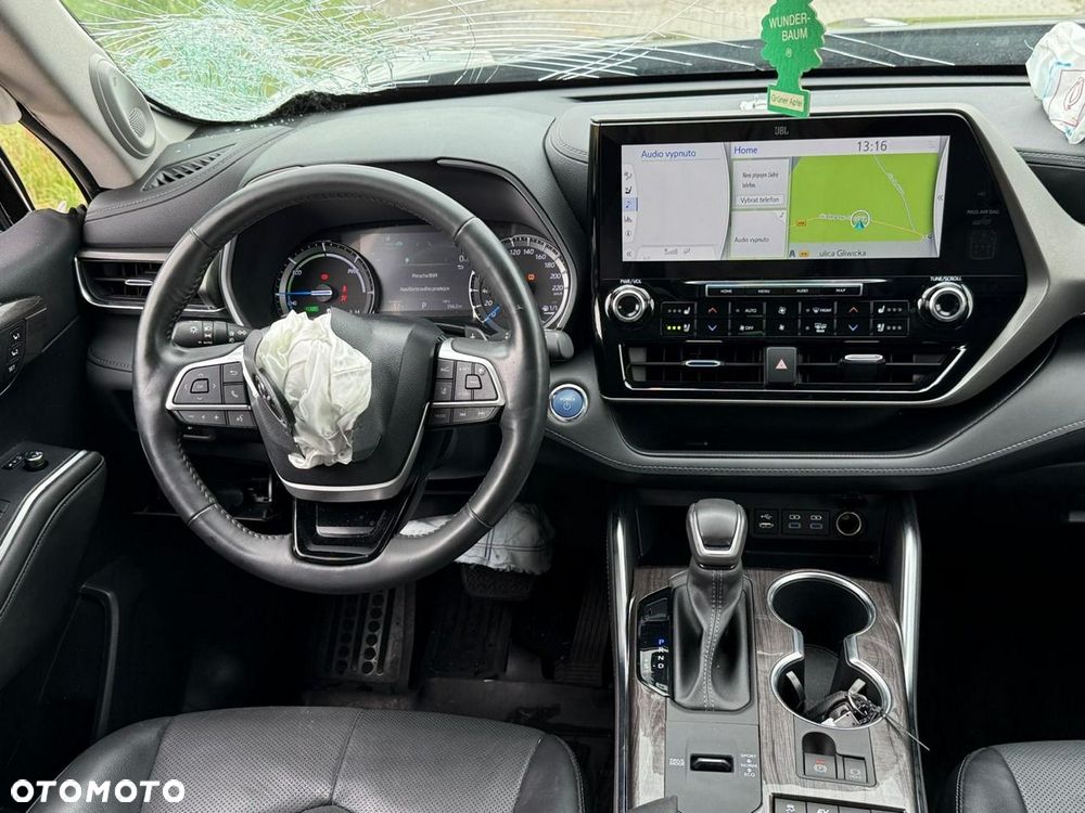 Toyota Highlander 2.5 Hybrid Executive - 29