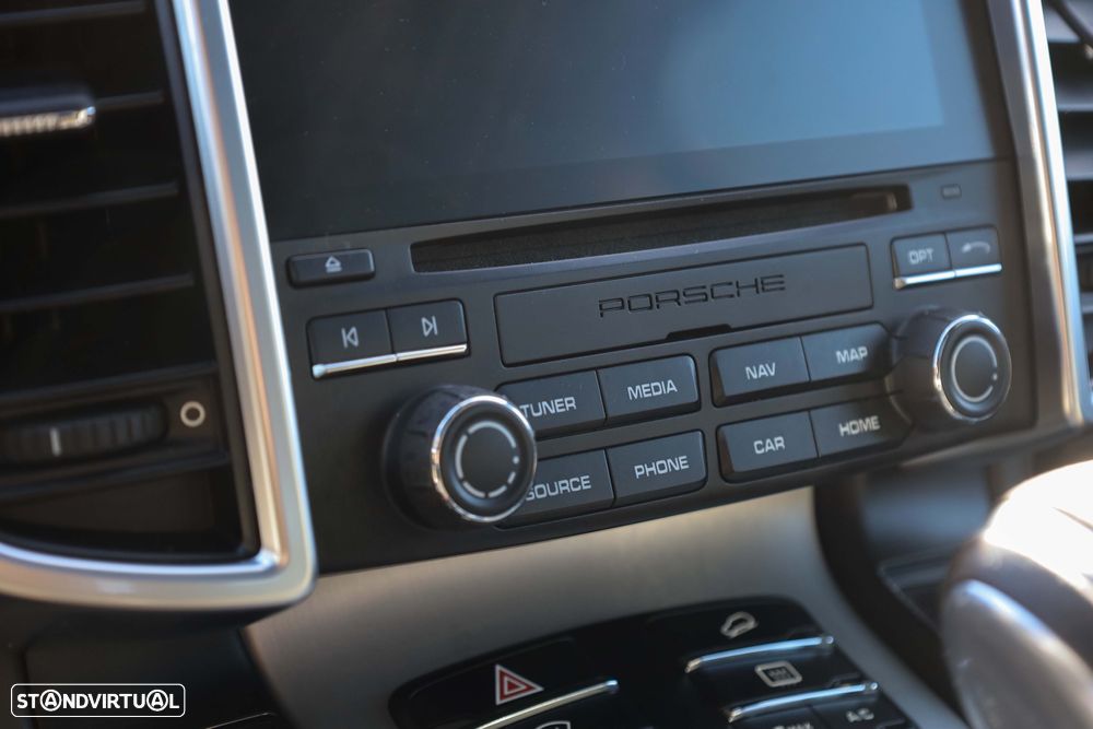 Porsche Cayenne S E-Hybrid Platinum Edition - 22