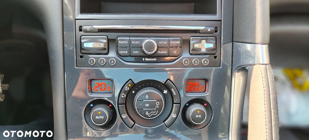 Peugeot 3008 BlueHDi 150 Stop & Start Business-Line - 22