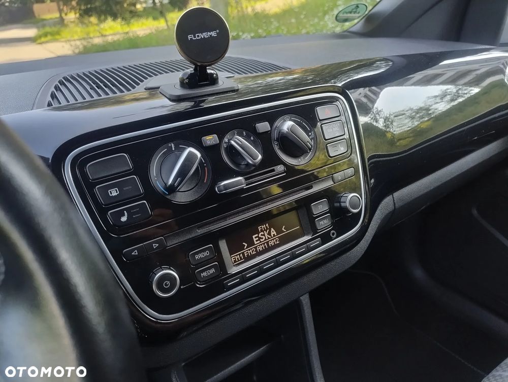 Volkswagen up! club - 23