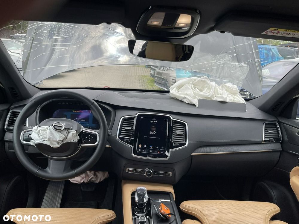 Volvo XC 90 B5 D AWD Geartronic Momentum Pro - 12