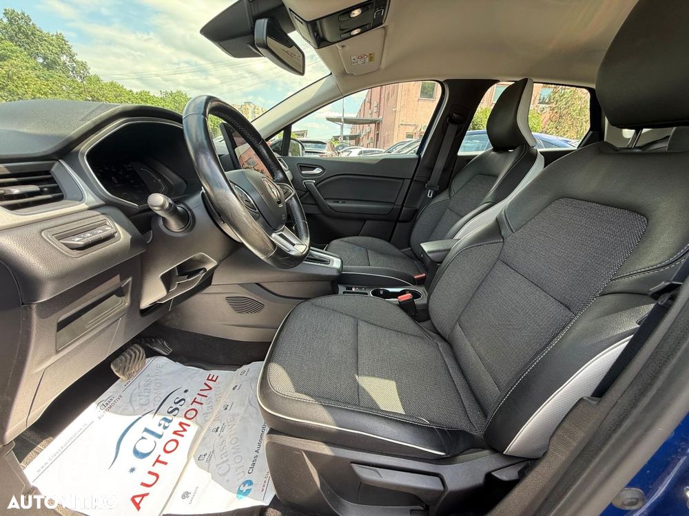 Renault Captur - 30