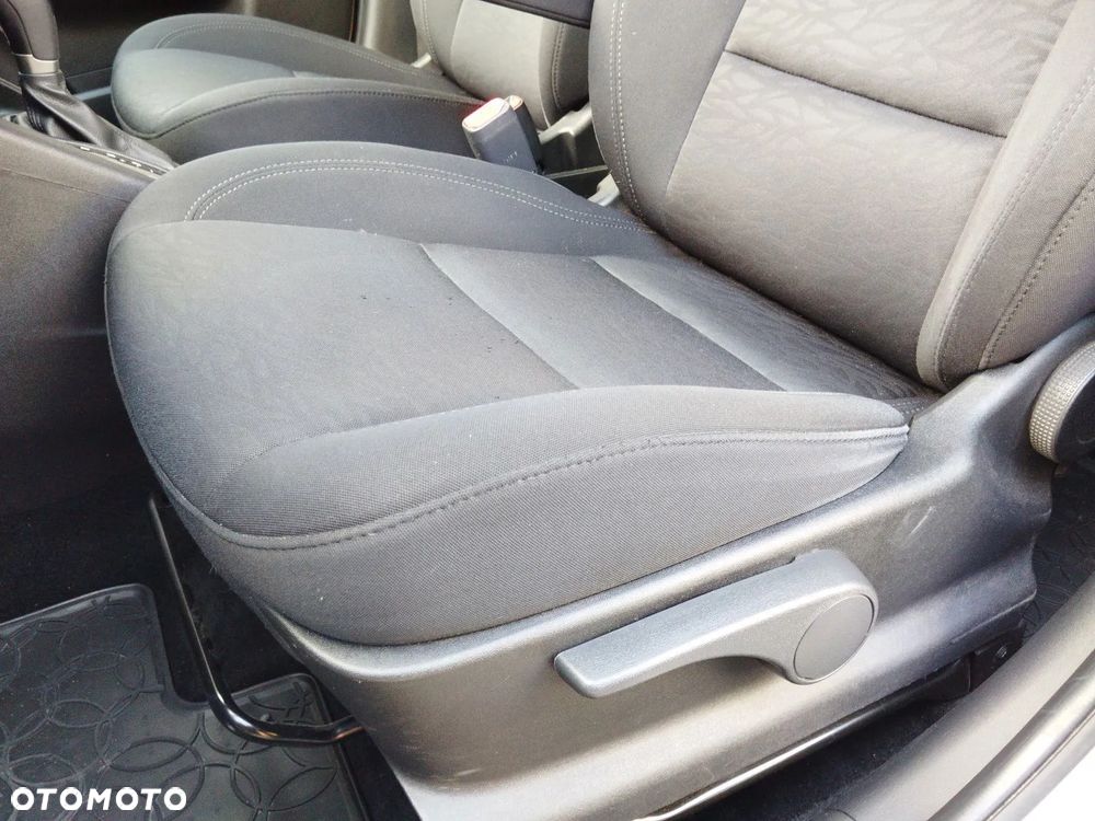 Hyundai ix20 1.6 Premium - 12