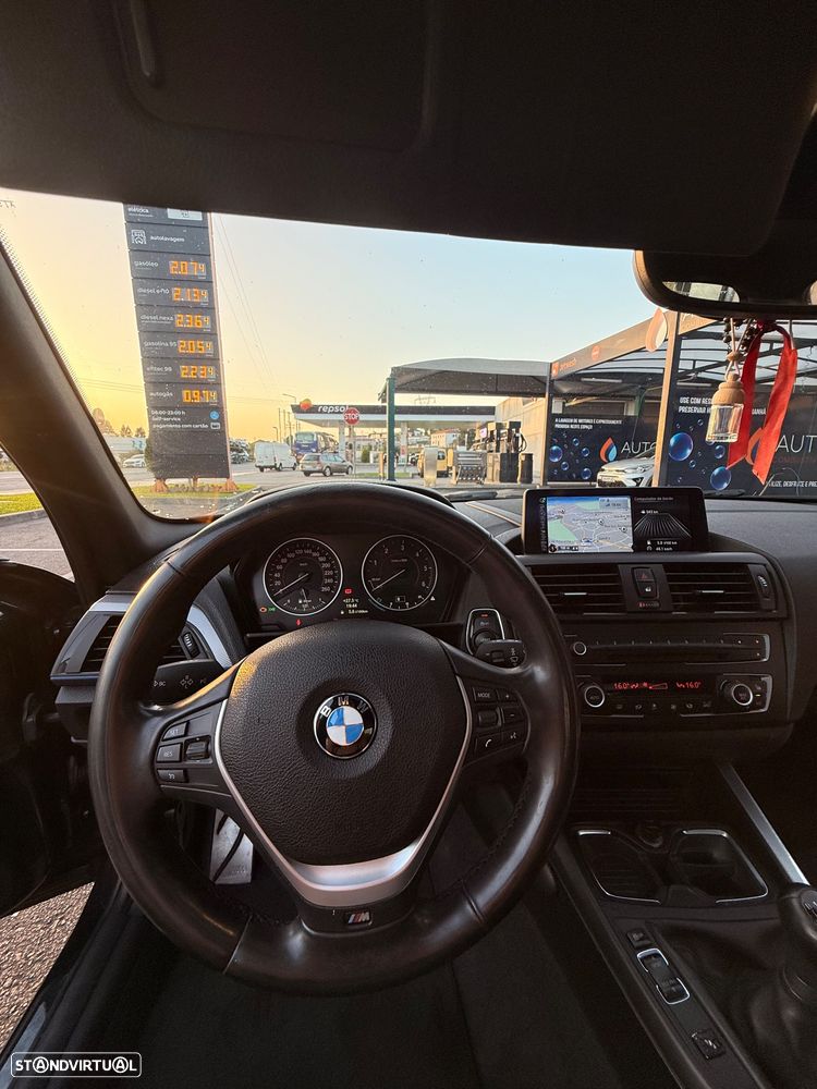 BMW 118 d Pack M - 20