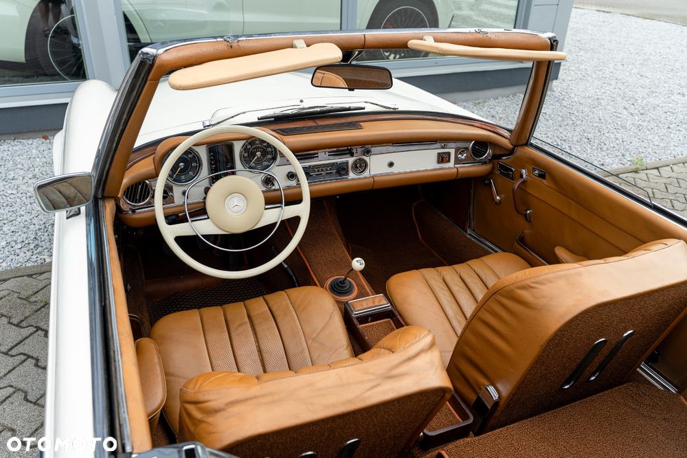 Mercedes-Benz SL - 31