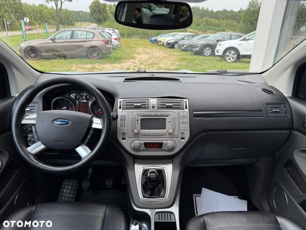 Ford Kuga - 19