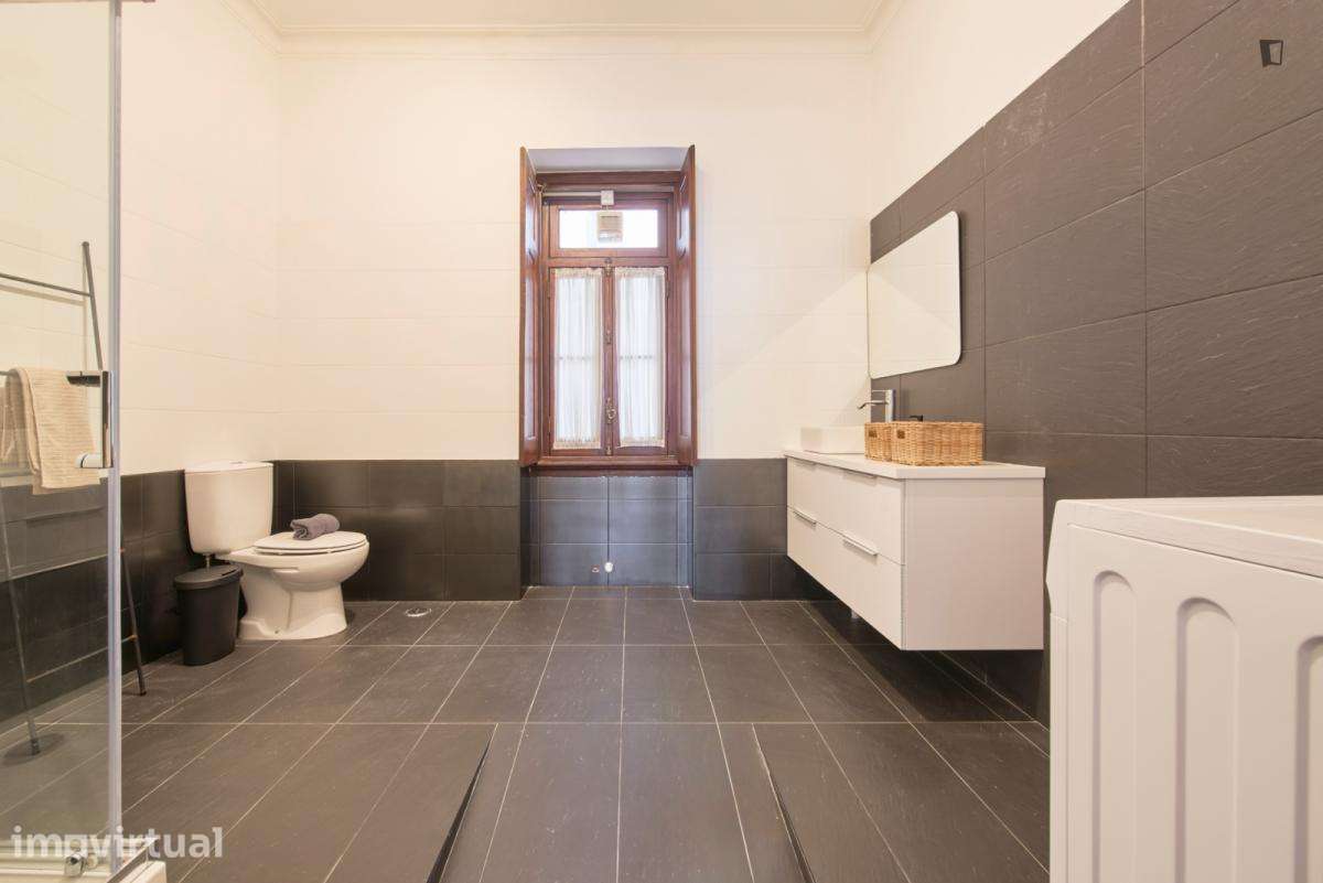 Quarto - localizado em Estrela Lisbon - Grande imagem: 4/41