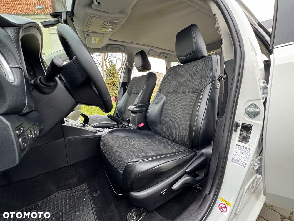 Toyota Auris 1.8 HSD Luna - 29